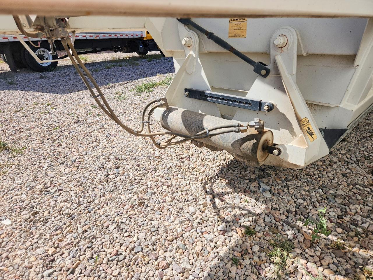 2023 Armor Lite SBD-40 LTS AR Belly Dump Trailer