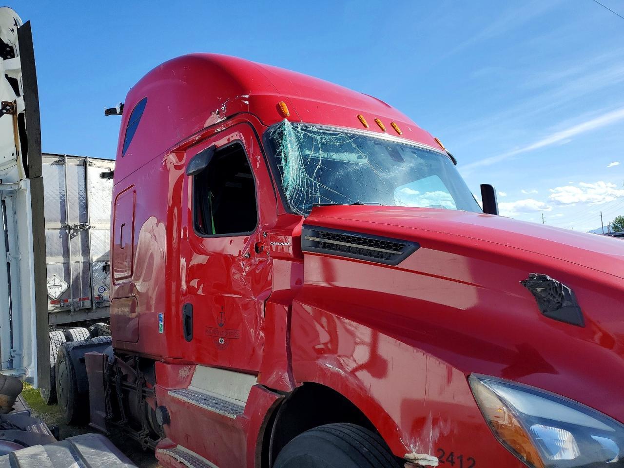 2020 Freigliner 2020 Freightliner Cascadia 1-Semi Truck