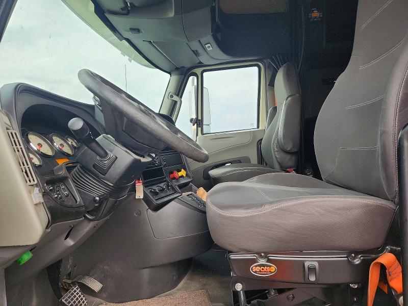 2017 International Prostar-semi Truck