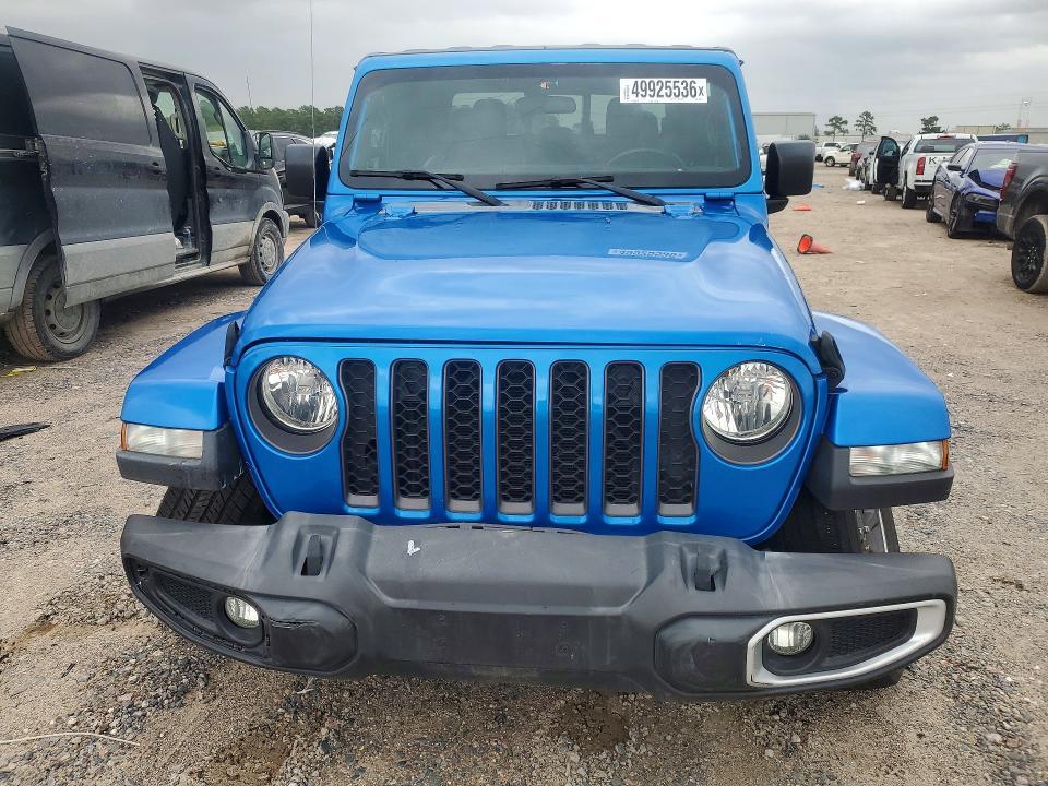 2022 Jeep Gladiator Sport
