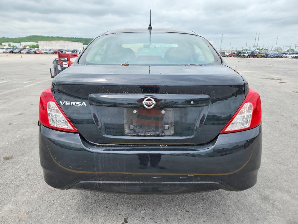 2017 Nissan Versa 1.6 s