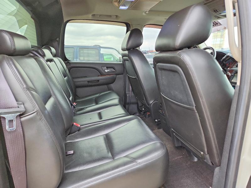 2011 Chevrolet Avalanche LTZ