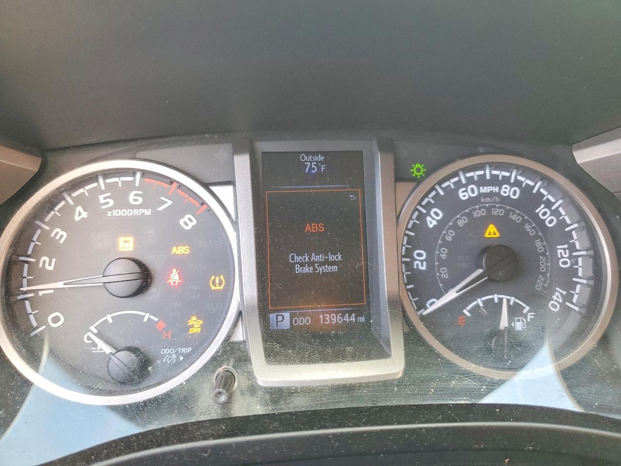 2018 Toyota Tacoma SR5 V6