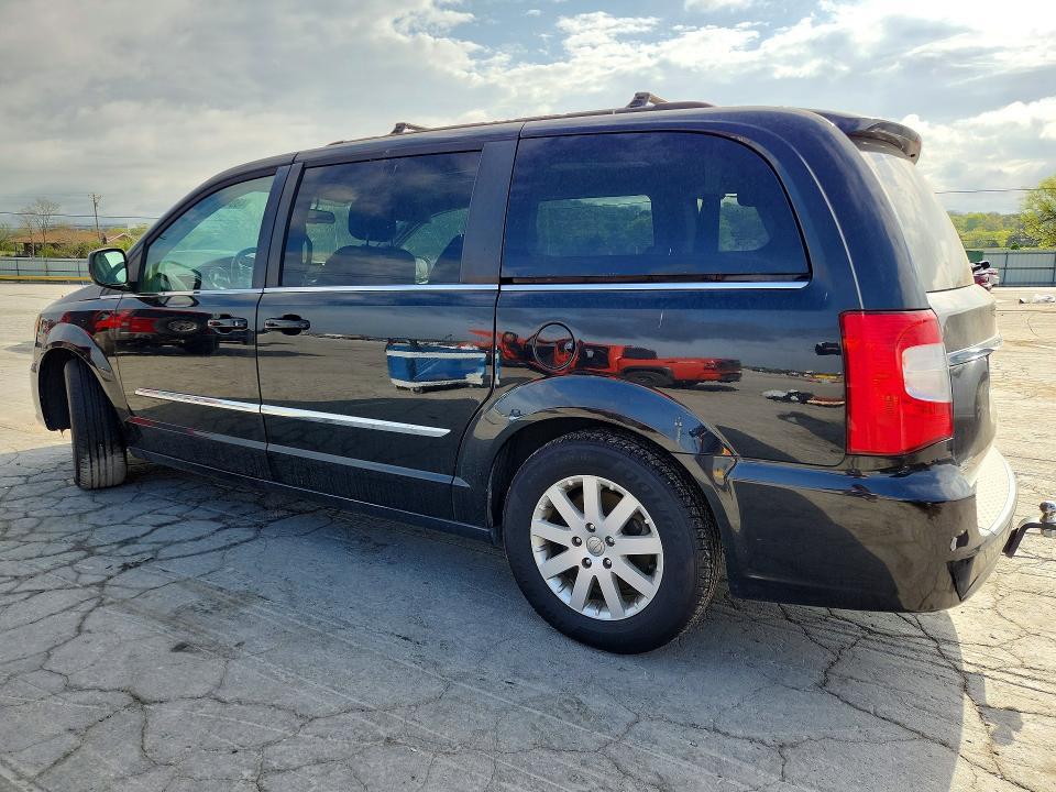 2015 Chrysler Town & Country Touring