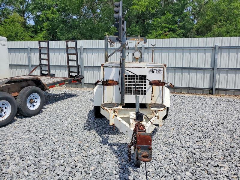 2001 Team Fenex F121 IP Manhole Support Trailer