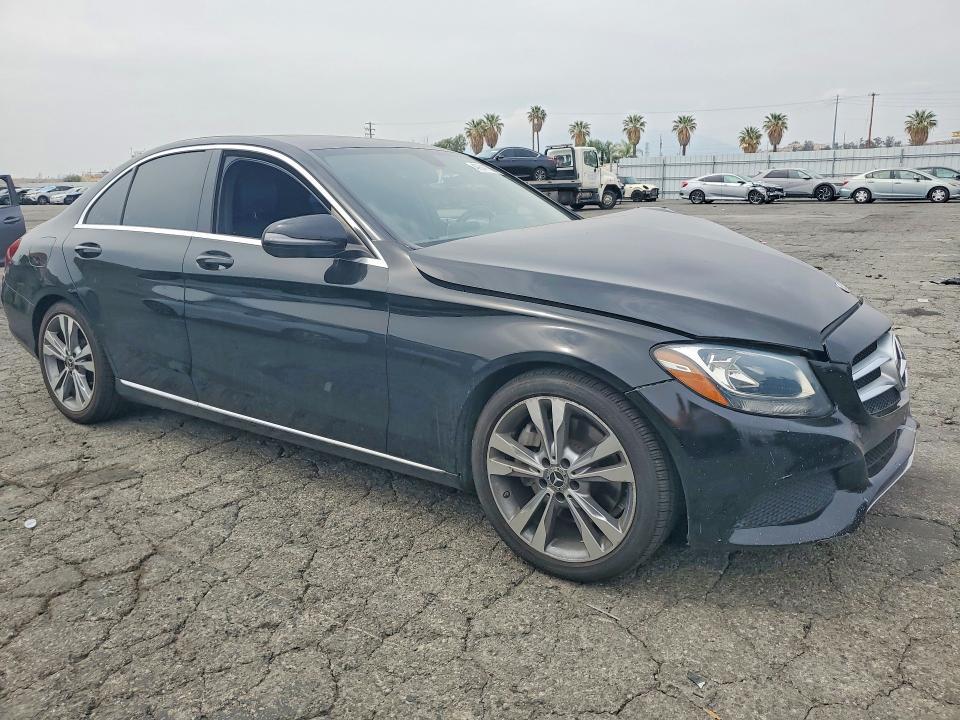 2018 Mercedes-Benz C300