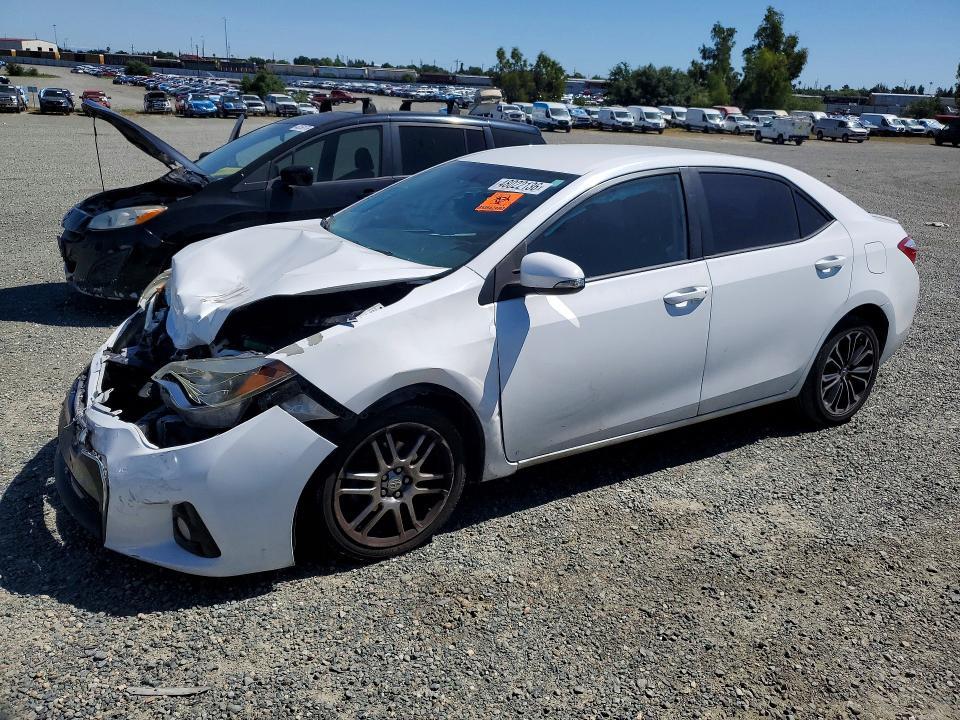 2015 Toyota Corolla s Plus