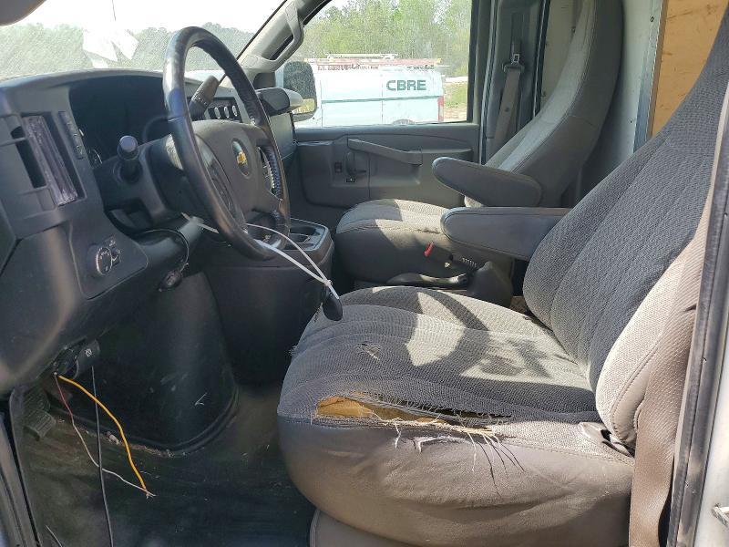 2021 Chevrolet Express Delivery Truck