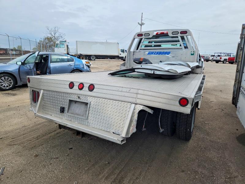 2019 Chev Silverado Medium Duty