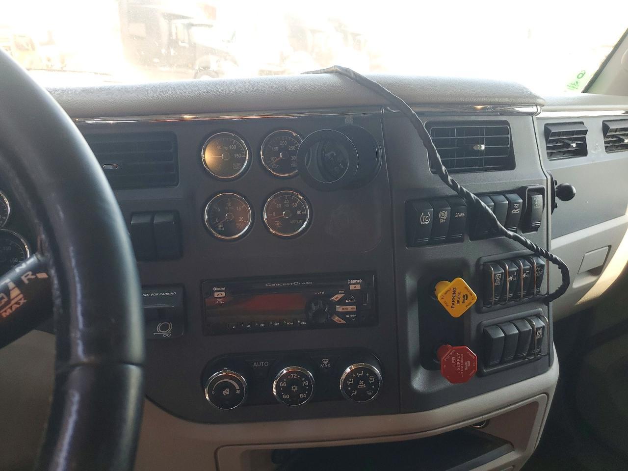 2020 Peterbilt 579