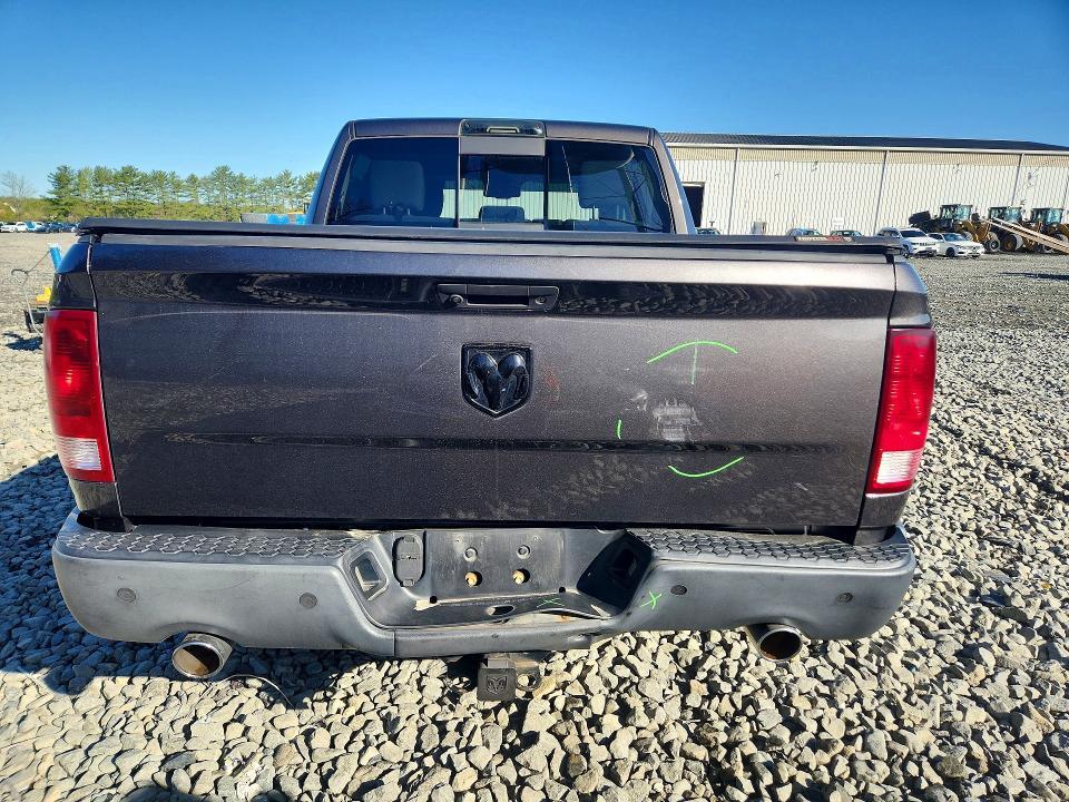 2017 Dodge RAM 1500 SLT