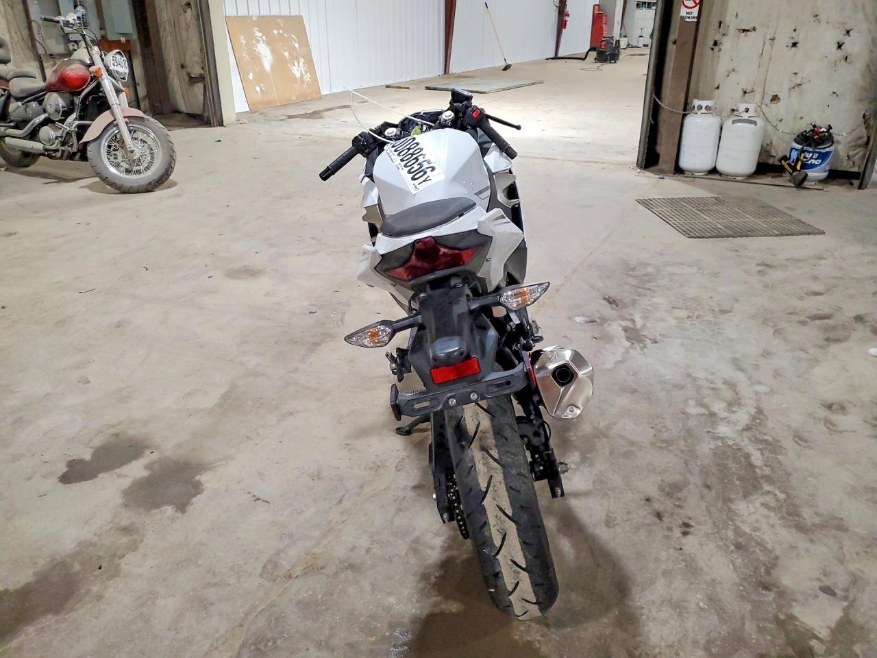 2023 Kawasaki EX400