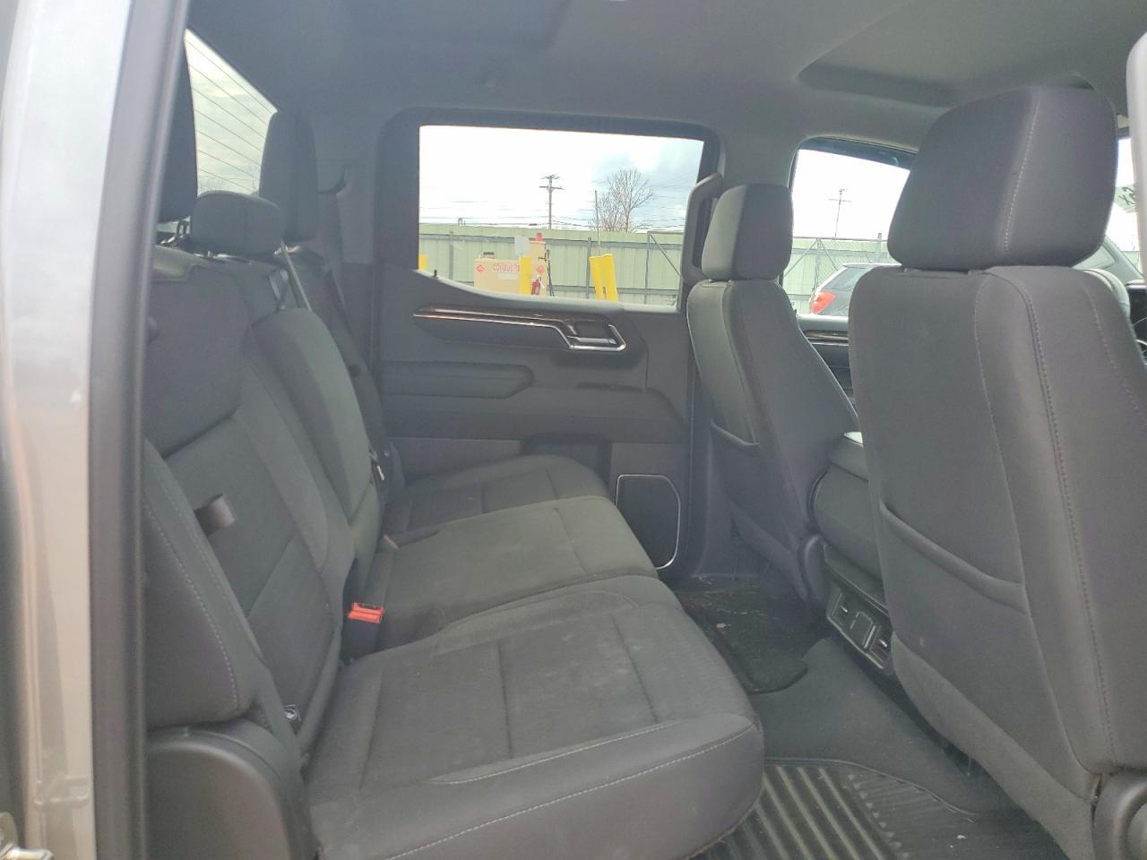 2023 GMC Sierra K1500 Elevation