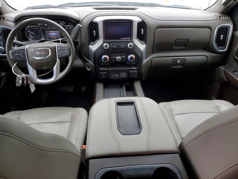 2020 GMC Sierra K1500 SLT
