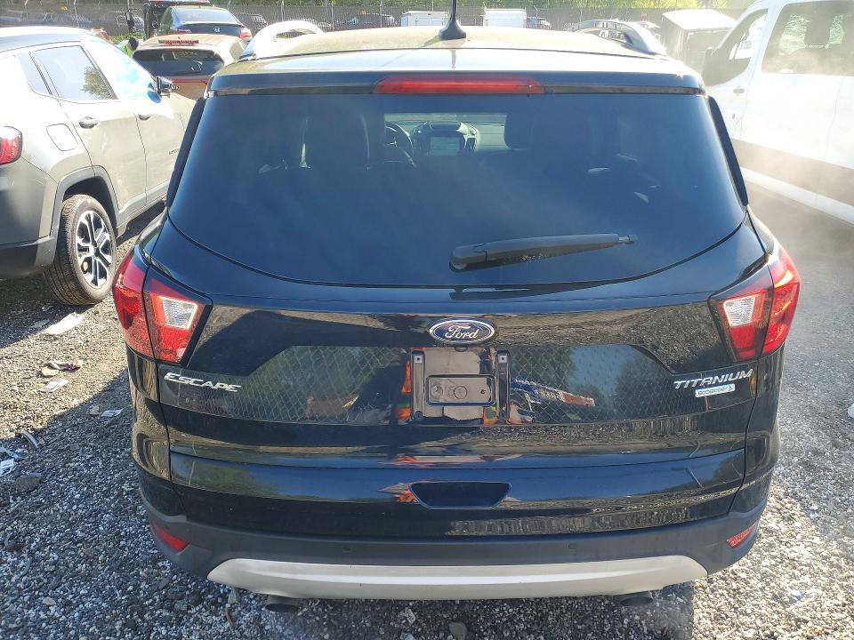 2019 Ford Escape Titanium