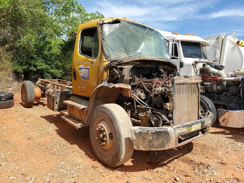 2016 Freightliner M2 106 Medium Duty