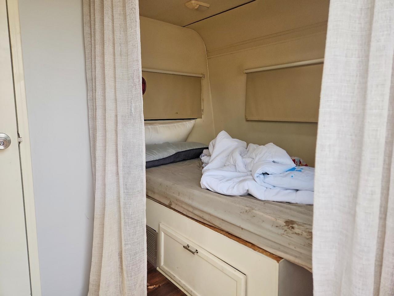 2000 Coachmen Camper