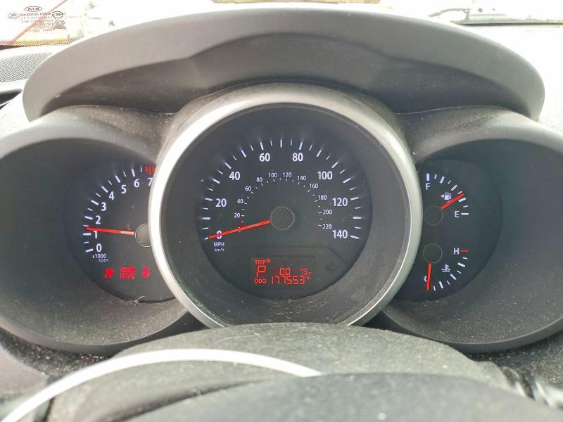 2013 KIA Soul +
