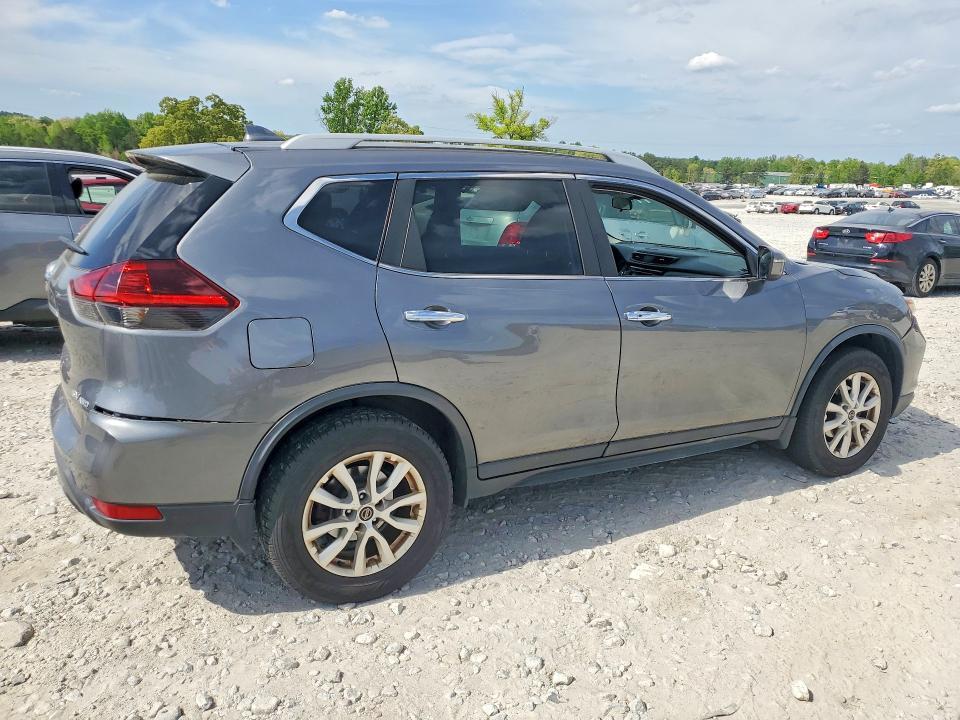 2018 Nissan Rogue sv