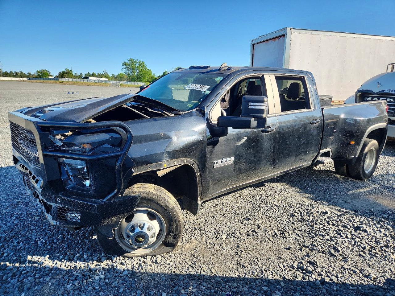 2021 Chevrolet Silverado C3500 LT