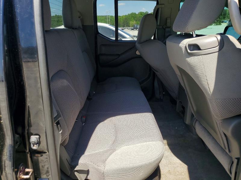 2013 Nissan Frontier s