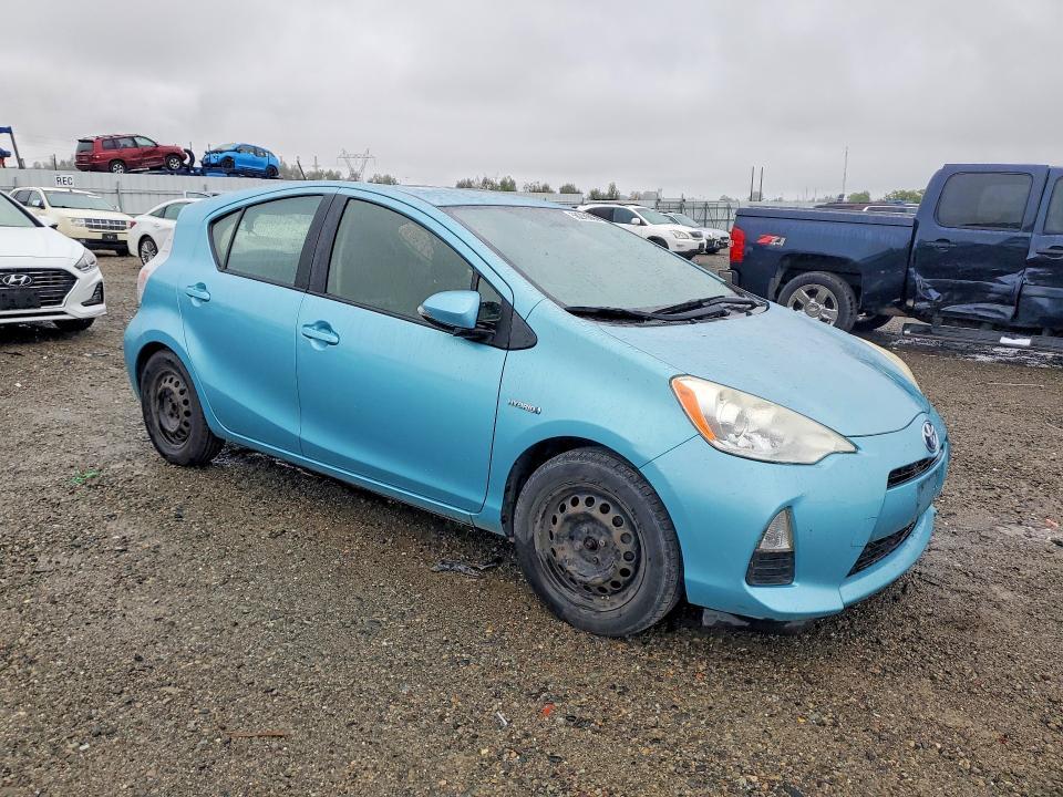 2013 Toyota Prius c Three