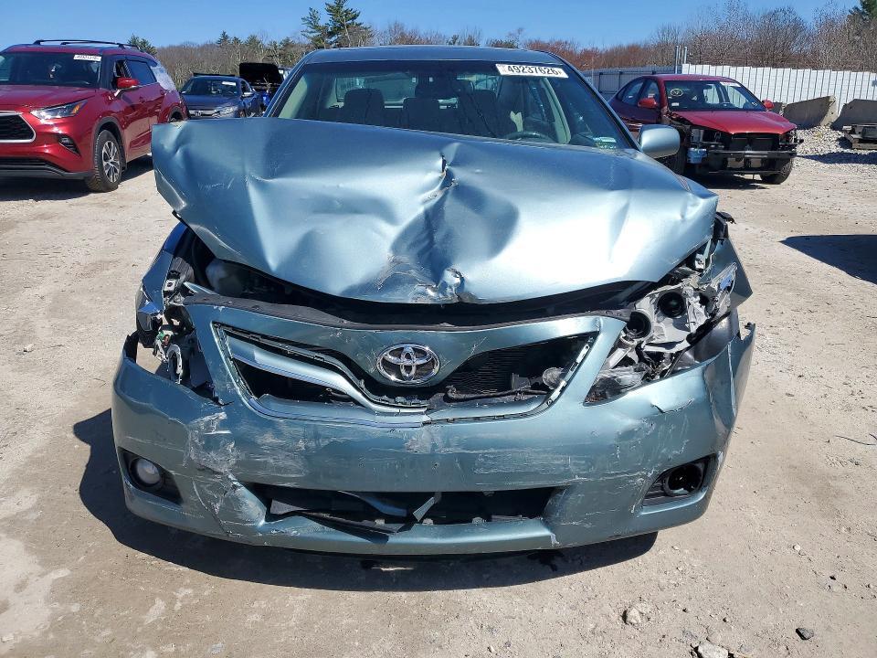 2011 Toyota Camry xle V6