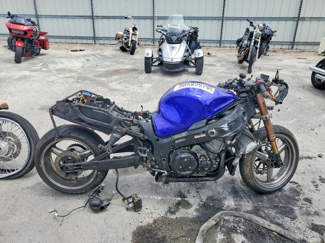 2003 Suzuki GSX1300 R