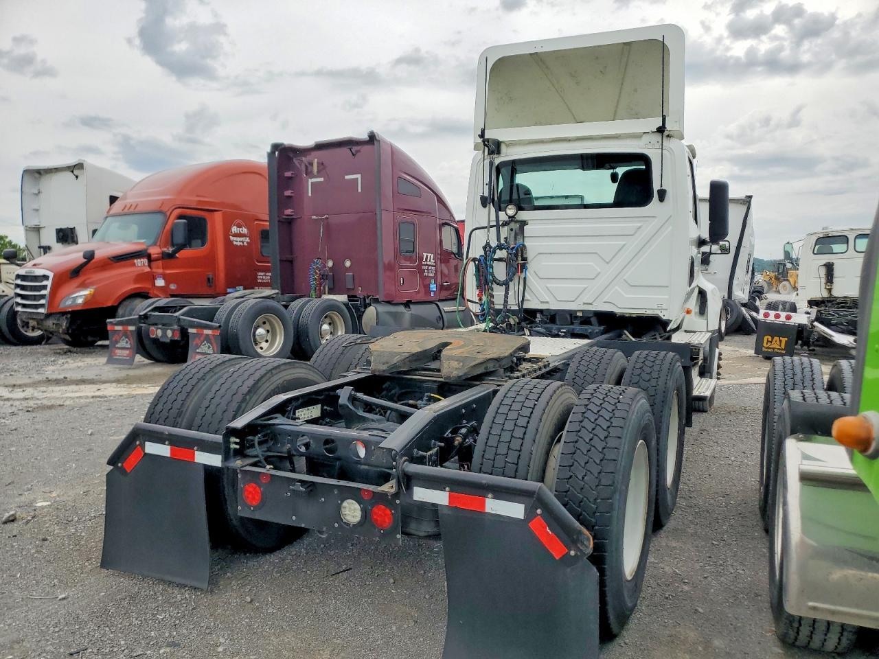2019 International LT625 Semi Truck