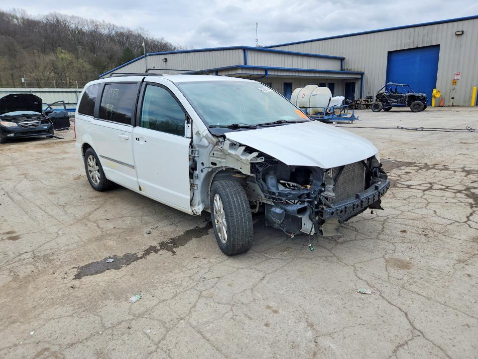 2015 Chrysler Town & Country Touring