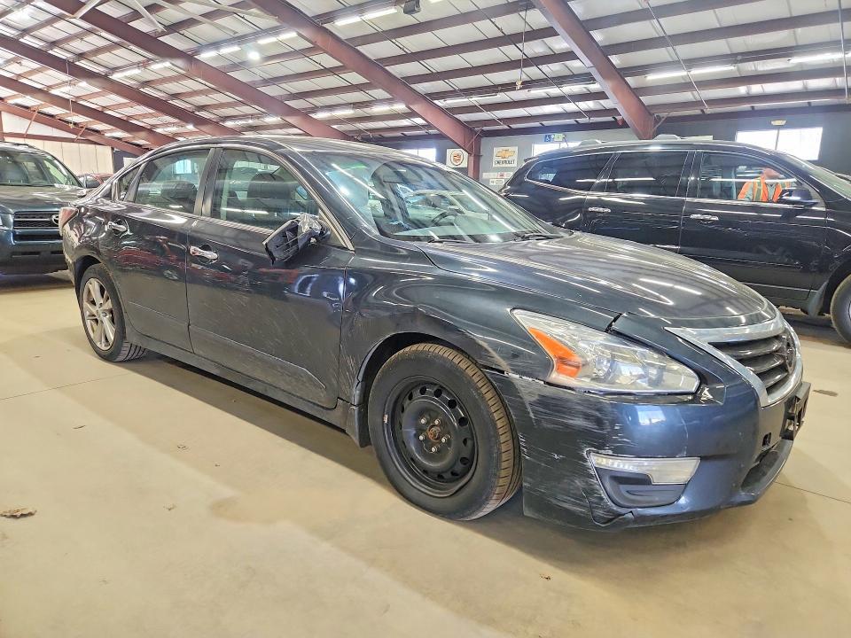 2014 Niss Altima 2.5 sv