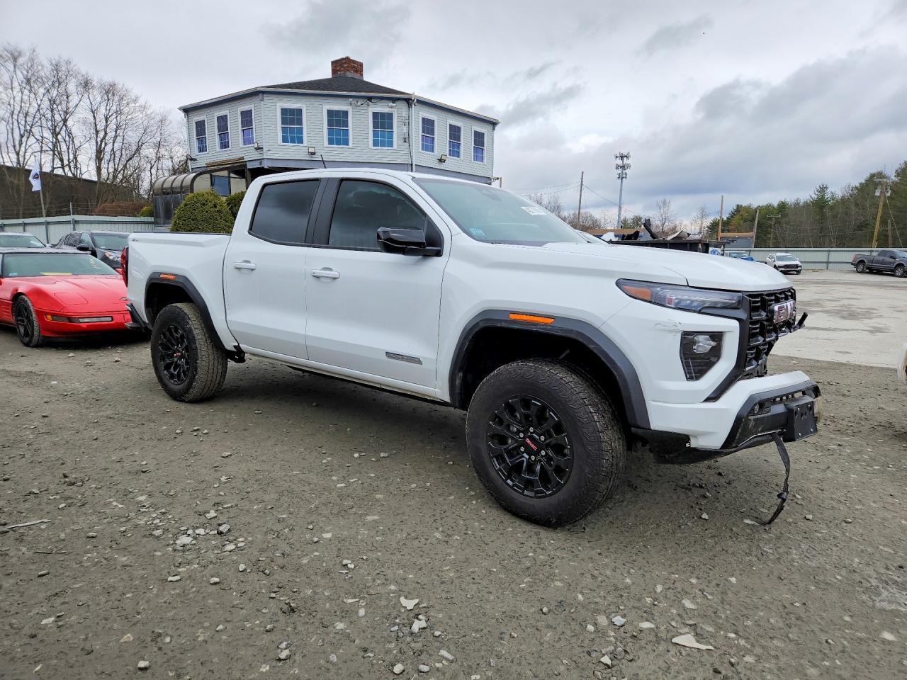 2026 GMC Canyon Elevation