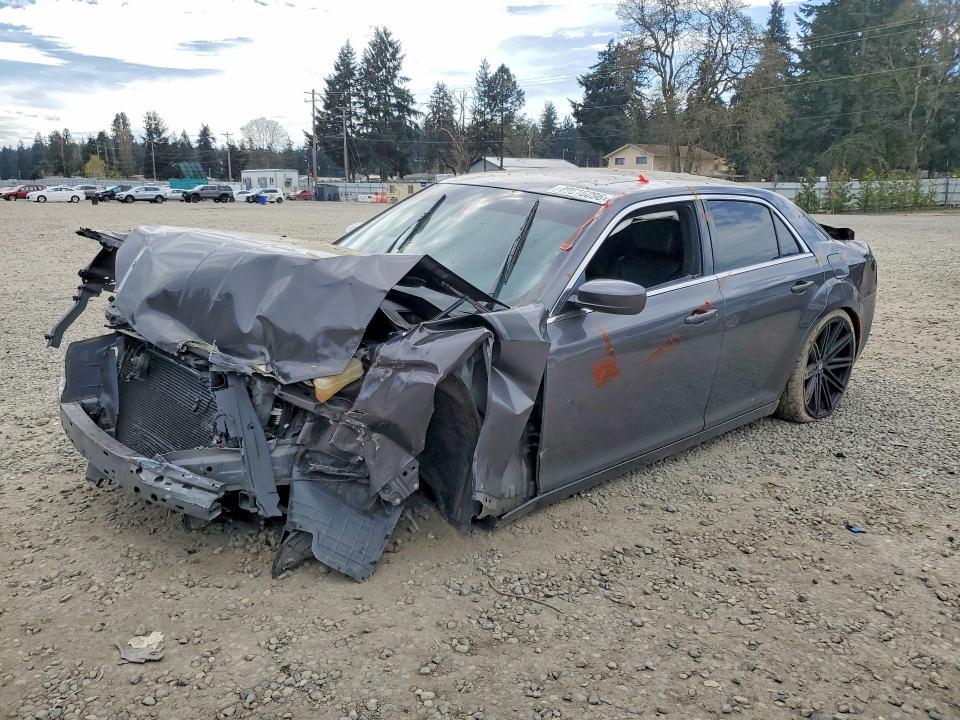 2016 Chrysler 300 Limited