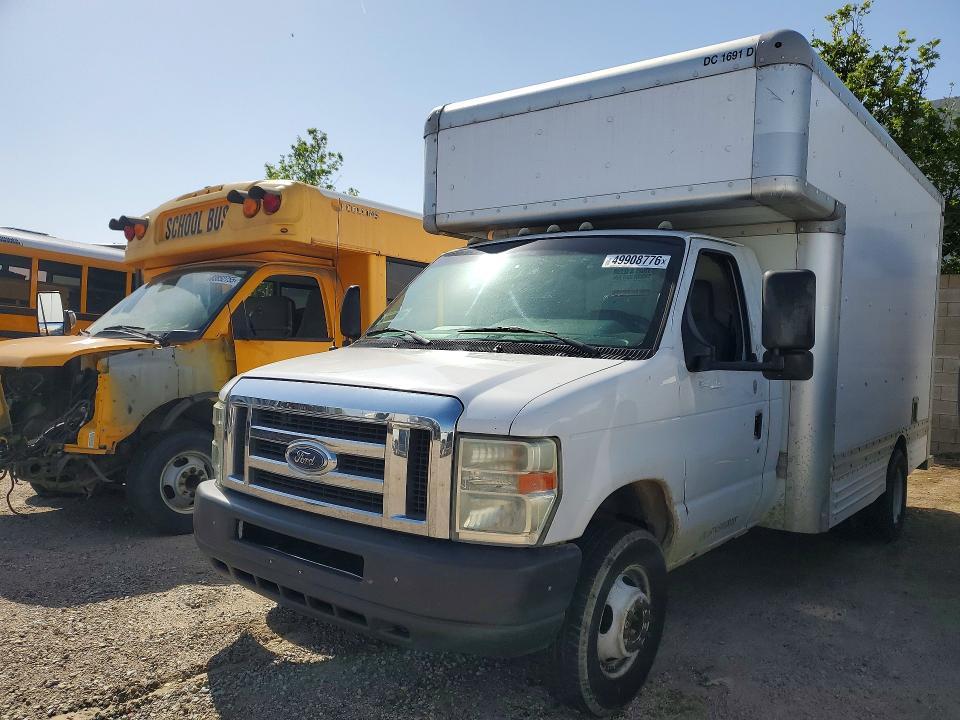 2009 Ford E450 BOX Truck