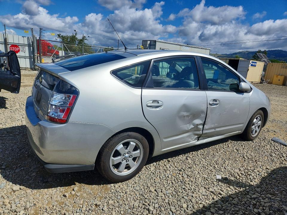 2005 Toyota Prius Base