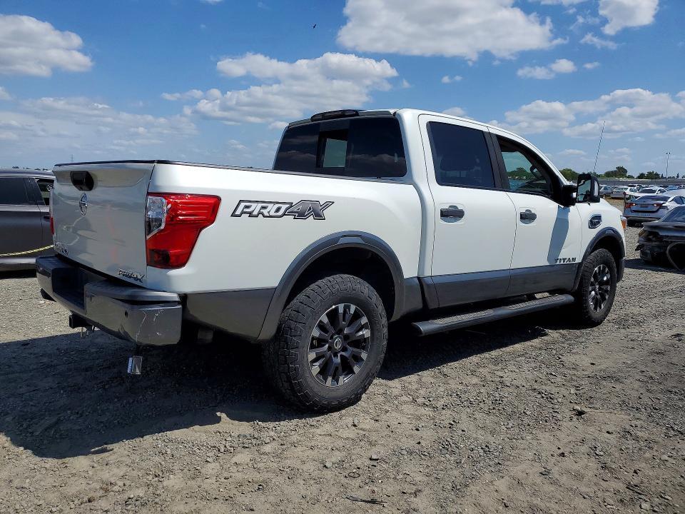 2017 Nissan Titan PRO-4X