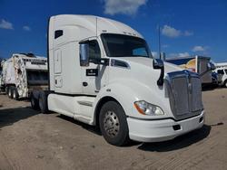 Kenworth salvage cars for sale: 2020 Kenworth T680 Semi Truck