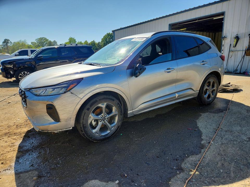 2023 Ford Escape st Line