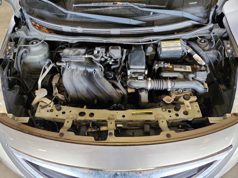 2015 Nissan Versa 1.6 sv