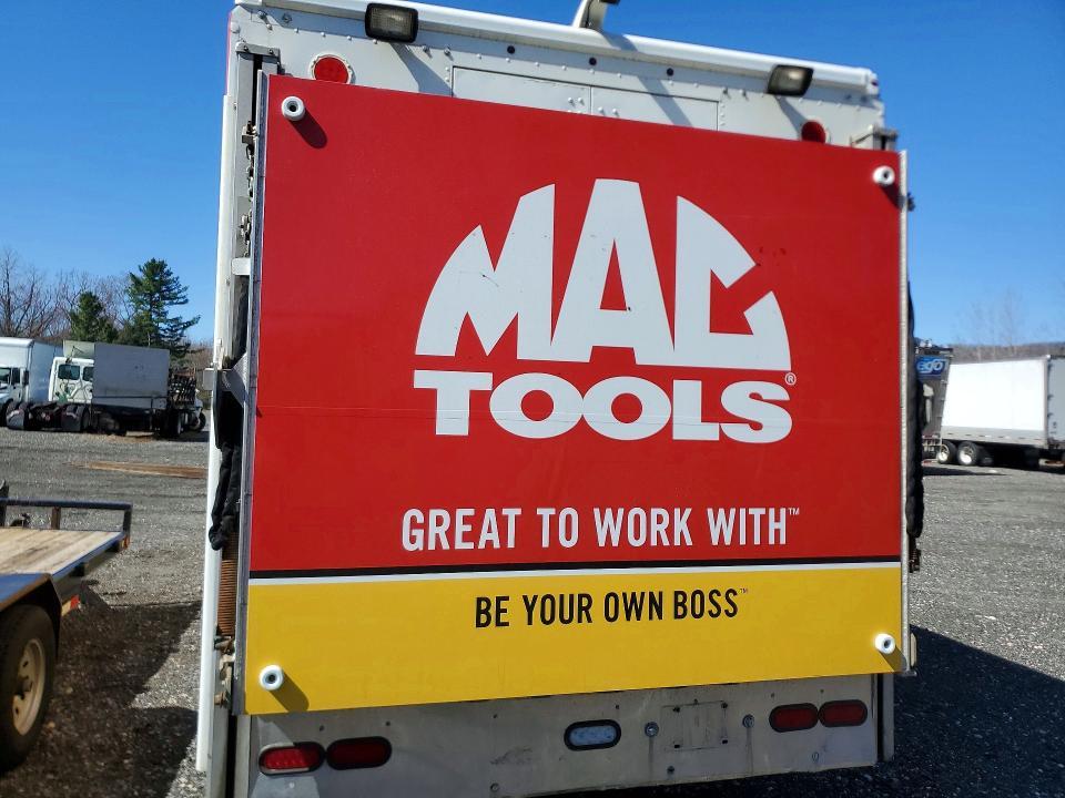 2016 Ford F59 Delivery Truck