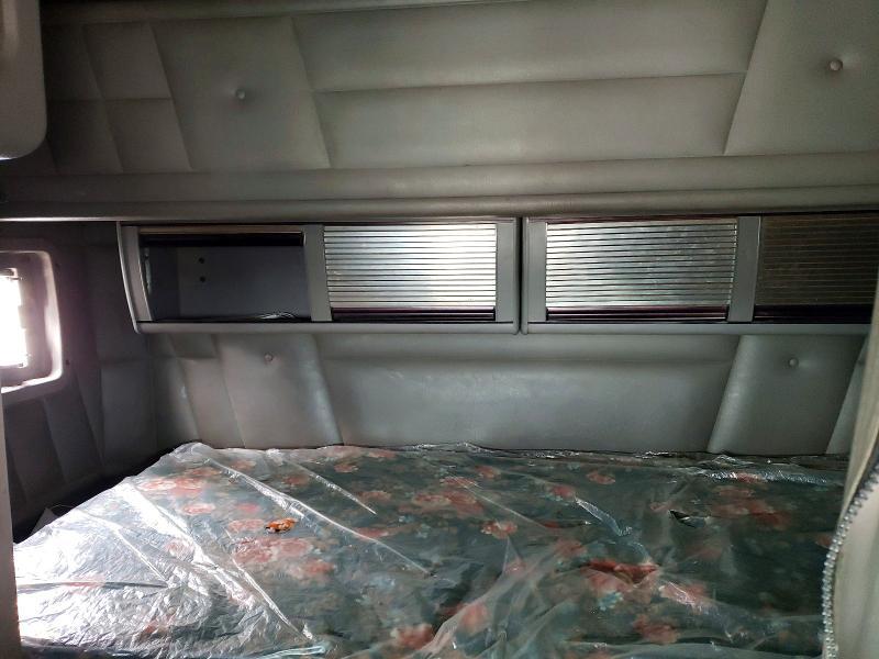 2007 Peterbilt 379 Semi Truck