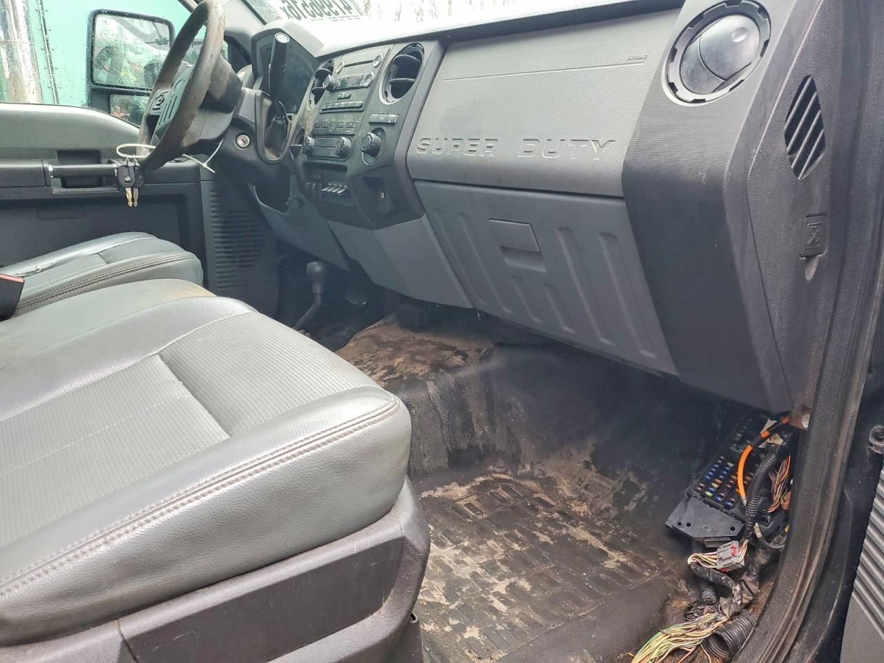 2015 Ford F350 Super Duty Dump Truck