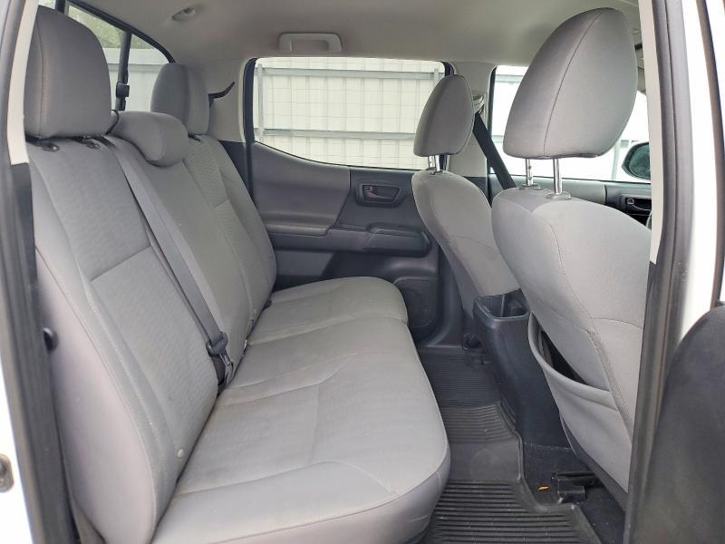 2019 Toyota Tacoma SR V6
