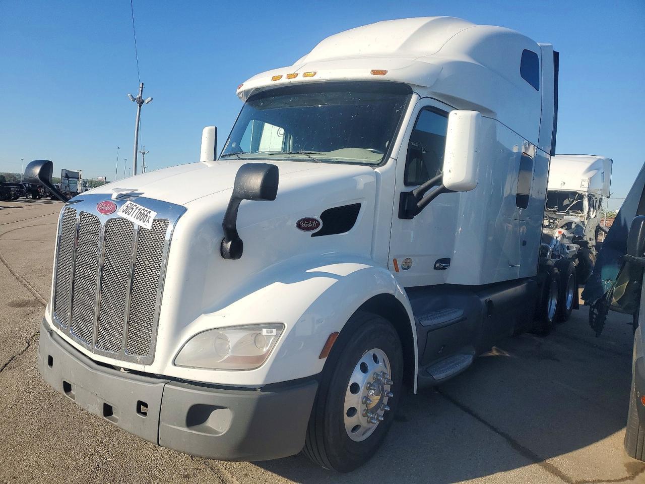 2020 Peterbilt 579