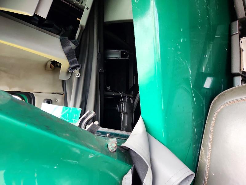 2019 Volvo VNL Semi Truck