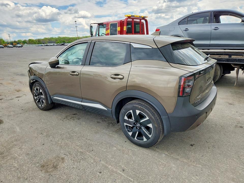2025 Nissan Kicks sv