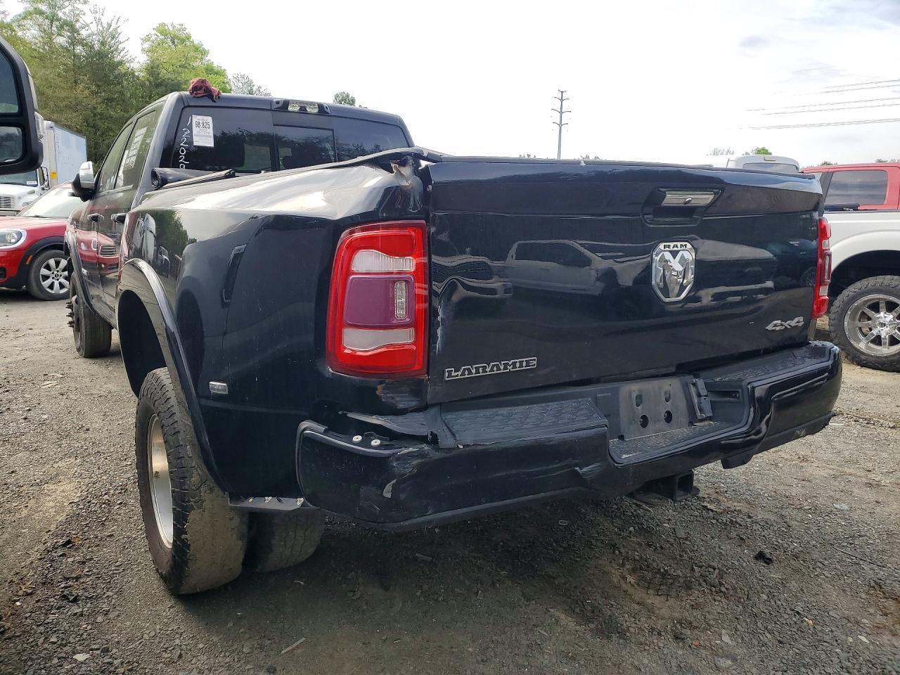 2022 Dodge 3500 Laramie