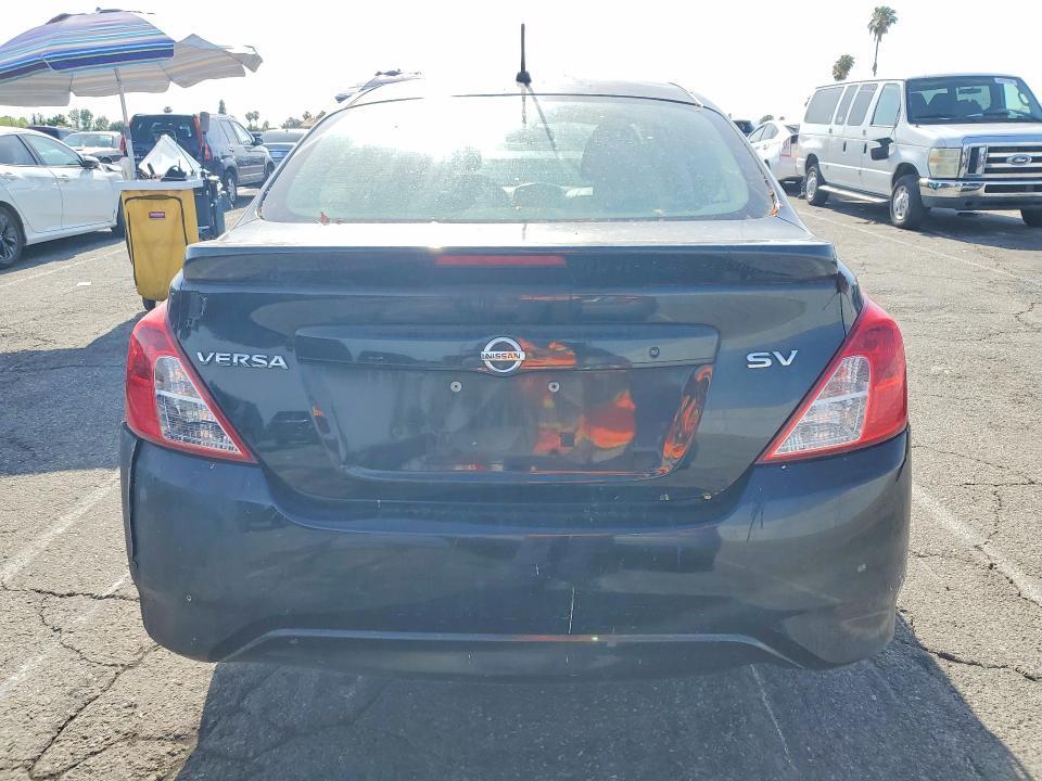 2017 Nissan Versa 1.6 sv