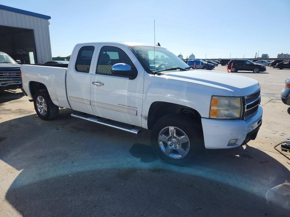 2011 Chevrolet Silverado C1500 ltz