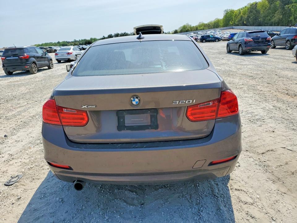 2014 BMW 320 i Xdrive